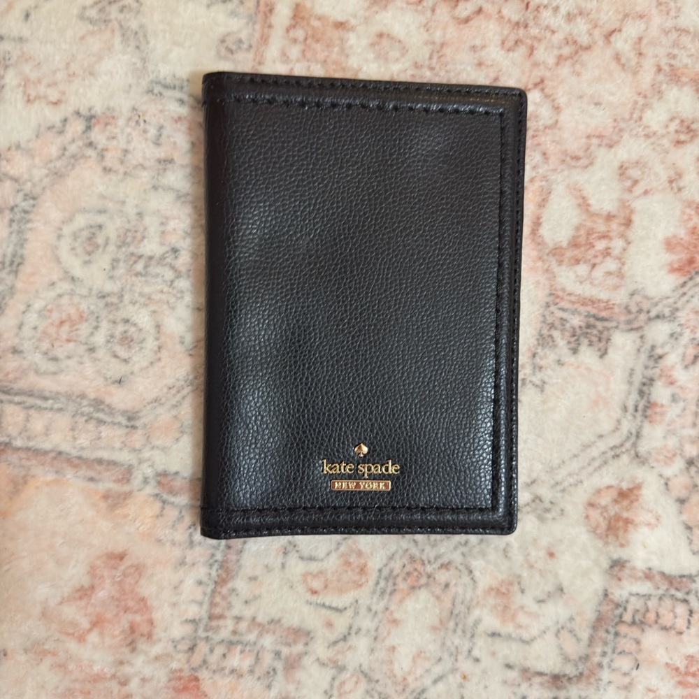 Kate Spade Passport Cover (Black)